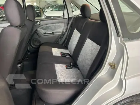 FIESTA SEDAN 1.6