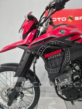 XTZ 250 LANDER