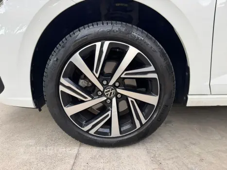 Virtus 1.0 200 Tsi Highline Automático