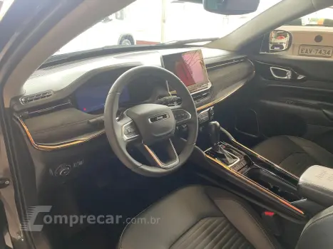 COMMANDER 1.3 T270 Turbo Limited