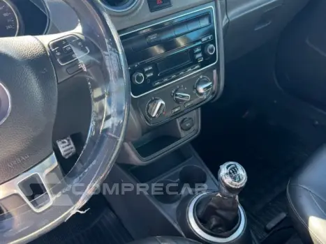 SAVEIRO - 1.6 CROSS CE 8V 2P MANUAL