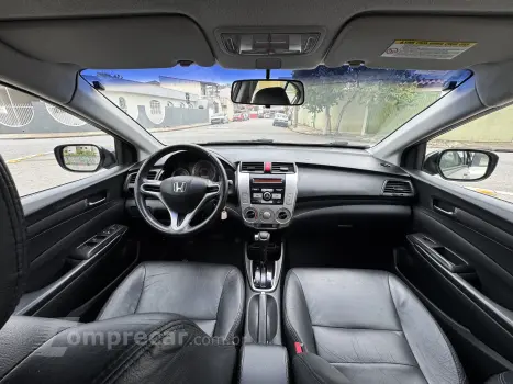 CITY 1.5 LX Sedan 16V