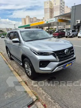 Hilux CD SRX 4x4 2.8 TDI 16V Diesel Aut.