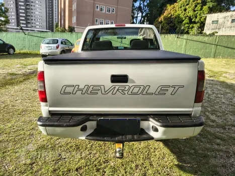 S10 2.4 MPFI Advantage 4X2 CD 8V