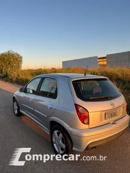CELTA 1.0 MPFI Life 8V