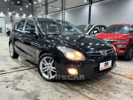 I30 - 2.0 MPFI GLS 16V 4P MANUAL