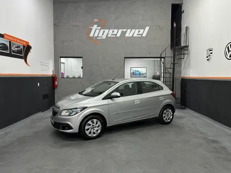 CHEVROLET Onix 1.4 Mpfi Lt 8V Flex 4P Manual 4 portas