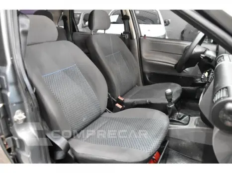 CLASSIC - 1.0 MPFI LS 8V 4P MANUAL