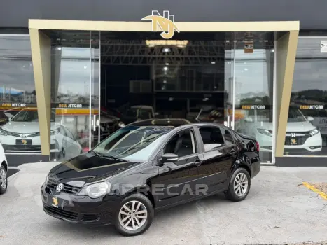 Volkswagen Polo Sedan 1.6 Mi Total Flex 8V 4p 4 portas