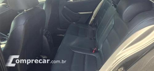 JETTA 2.0 TSI Highline 211cv