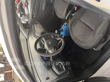 Onix Hatch 1.4 4P FLEX LT