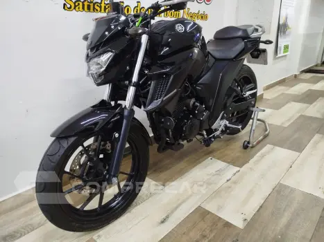 Fazer FZ25
