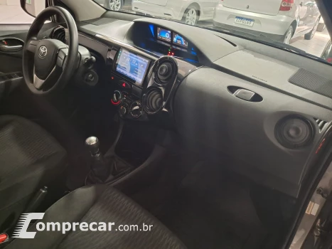 ETIOS 1.5 X Sedan 16V