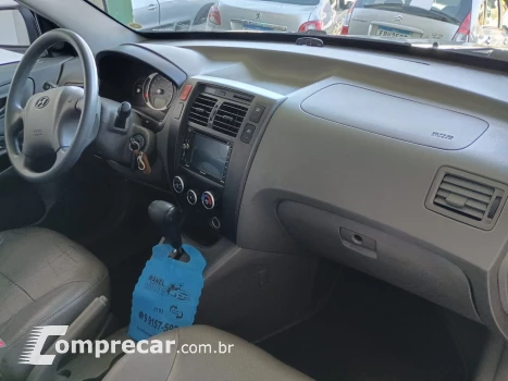 Tucson GL Automática