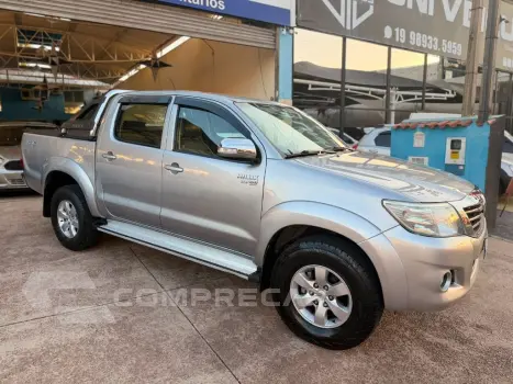Hilux CD SRV 4x4 2.7 Flex 16V Aut.