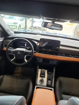 OUTLANDER 2.4 4X4 16V