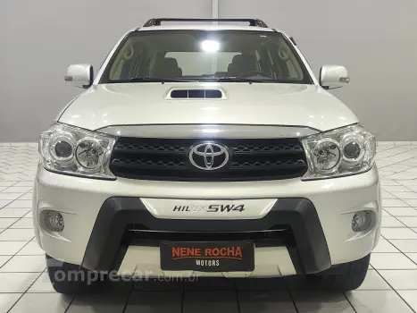 Hilux SW4 SRV D4-D 4x4 3.0 TDI Dies. Aut