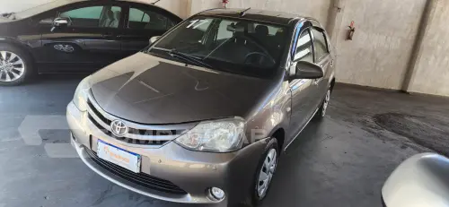ETIOS 1.5 XS Sedan 16V