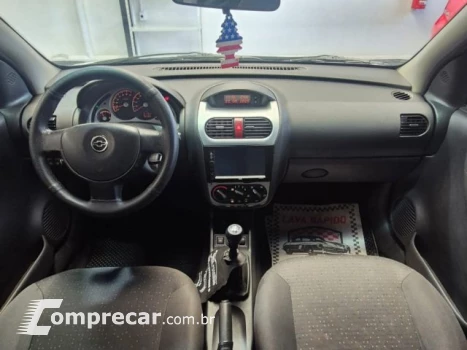 CORSA HATCH - 1.4 MPFI PREMIUM 8V 4P MANUAL