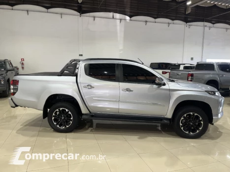 L200 TRITON 2.4 16V Turbo Sport HPE CD 4X4