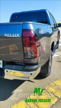HILUX 2.8 D-4D TURBO DIESEL CD SR 4X4 AUTOMÁTICO