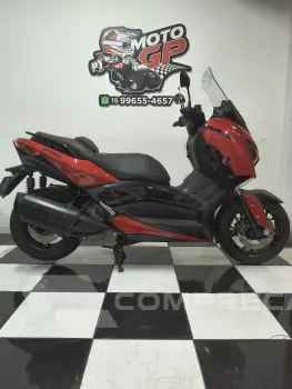 Yamaha Xmax