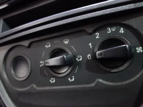 KA - 1.0 MPI 8V 2P MANUAL