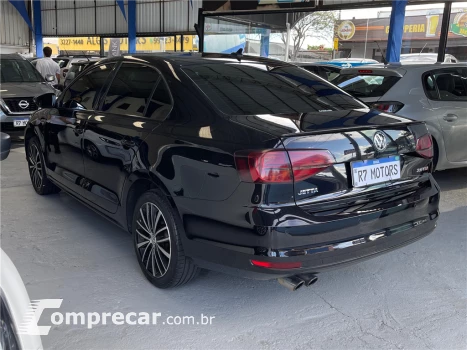 JETTA 2.0 TSI HIGHLINE 211CV GASOLINA 4P TIPTRONIC