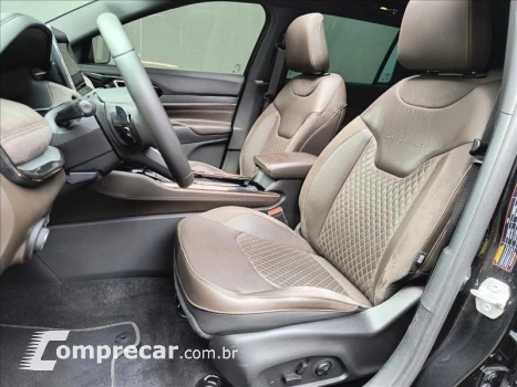COMMANDER 1.3 T270 Turbo Overland