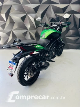 dominar 400