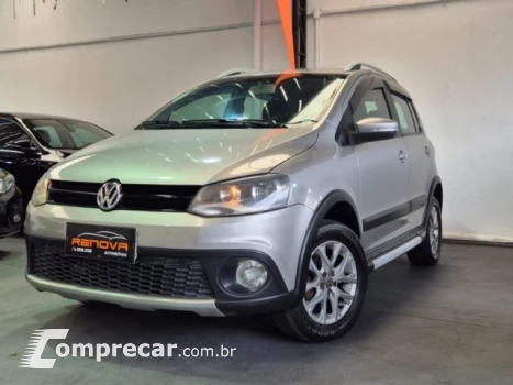 Volkswagen CROSSFOX - 1.6 MI 8V 4P MANUAL 4 portas