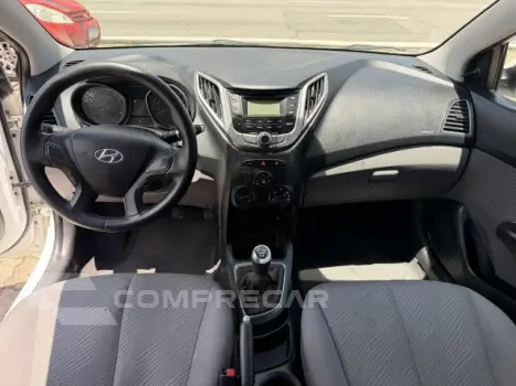HB20S - 1.6 COMFORT PLUS 16V 4P MANUAL