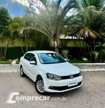 Volkswagen VOYAGE 1.0 12V MPI Totalflex 4 portas