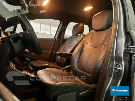 CAPTUR 2.0 16V HI-FLEX INTENSE AUTOMÁTICO