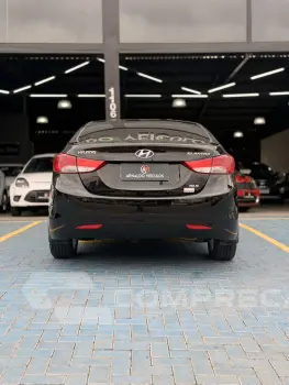 Elantra GLS 1.8 16V Aut.
