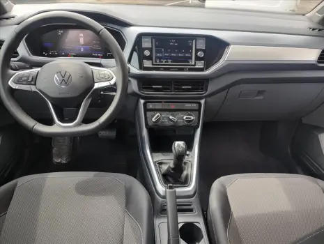 T-CROSS 1.0 200 TSI TOTAL FLEX AUTOMÁTICO