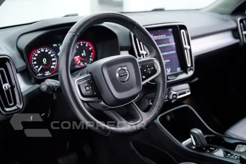XC 40 T-5 MOMENTUM 2.0 252cv AWD