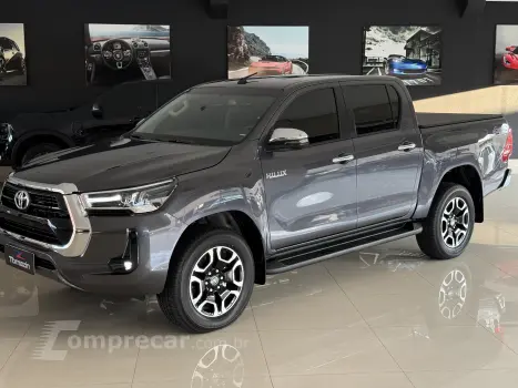 Toyota HILUX 2.8 D-4d Turbo CD SRV 4X4 4 portas