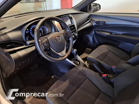 Toyota Yaris Hatch 1.3 16V 4P FLEX XL 4 portas