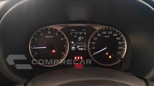 KICKS PLAY 1.6 16V FLEXSTART SENSE XTRONIC