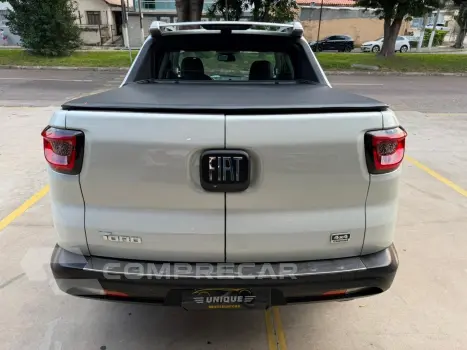 Toro 2.0 16V Turbo Diesel Volcano 4Wd At9