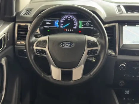 Ranger 3.2 20V XLT 4X4 CABINE DUPLA TURBO DIESEL AUTOMÁTICO