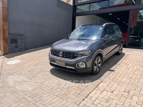 Volkswagen T-Cross Hig. 250 TSI 1.4 Flex 16V 5p Aut 4 portas
