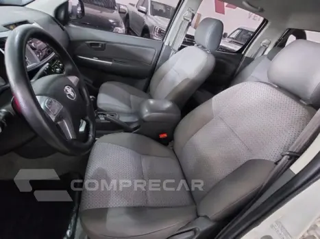 HILUX - 2.7 SR 4X2 CD 16V 4P AUTOMÁTICO