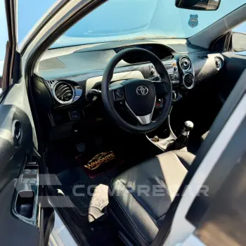 ETIOS CROSS 1.5 Flex 16V 5p Mec.