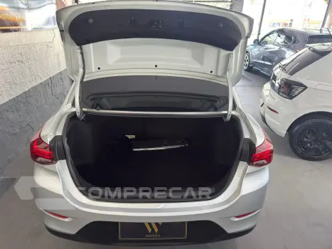 ONIX 1.0 Turbo Plus LT