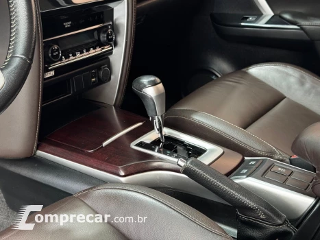 HILUX SW4 2.7 SRV 7 LUGARES 4X2 16V FLEX 4P AUTOMÁTICO