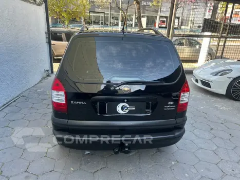 ZAFIRA 2.0 MPFI EXPRESSION 8V FLEX 4P AUTOMÁTICO
