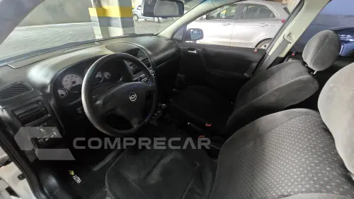 ASTRA 2.0 MPFI Advantage 8V