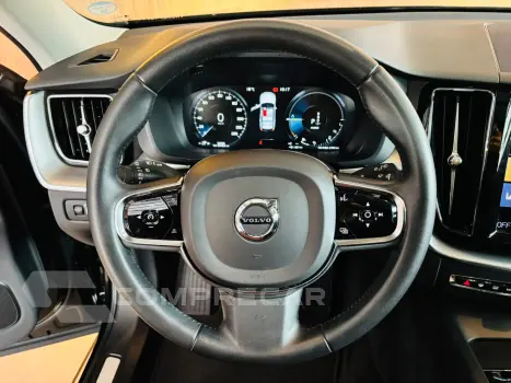 XC60 2.0 T8 Hybrid Momentum AWD Geartronic